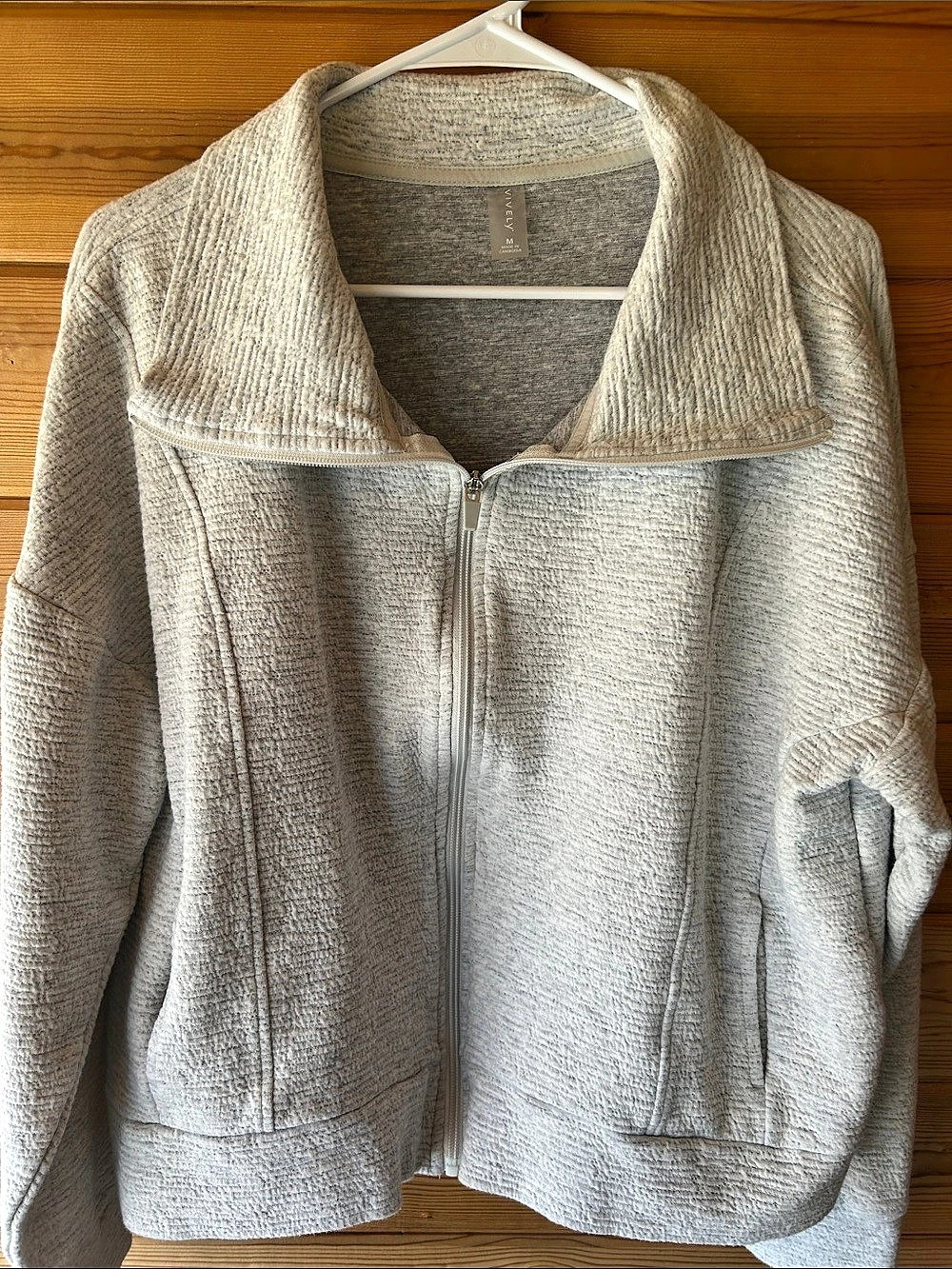 Vively Textured Full-Zip Jacket Size Medium - Picture 3 of 9